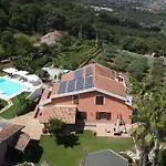 Bed & Breakfast Zufrò 4*