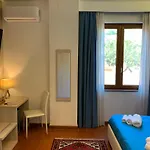 Zufrò Bed & Breakfast 4*