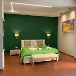 Zufrò Bed & Breakfast 4*