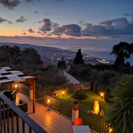 Bed & Breakfast Zufro 4*
