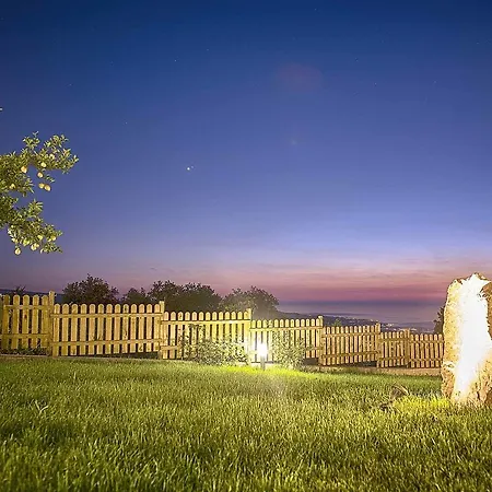 Zufro Bed & Breakfast 4*