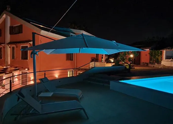 Bed and Breakfast Zufro 4*