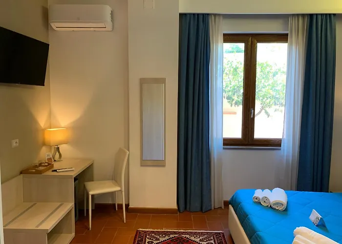 Zufro Bed and Breakfast 4*