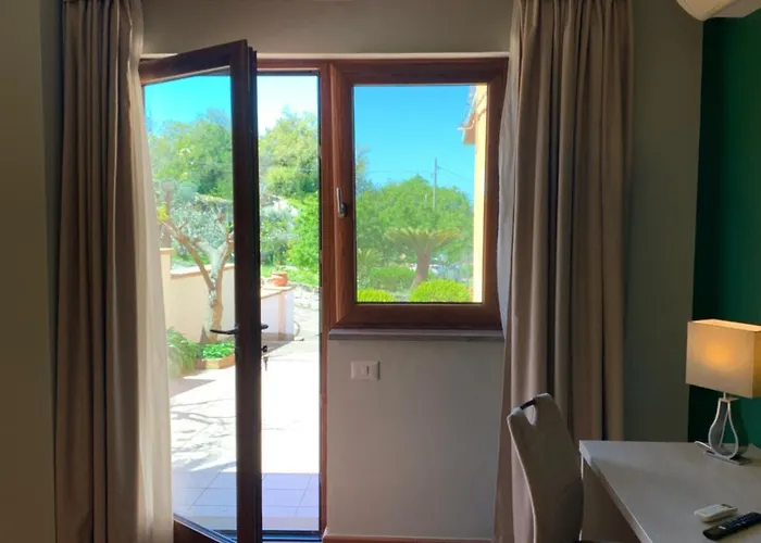 Bed and Breakfast Zufro 4*