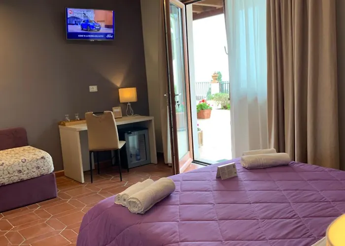 Zufro Bed and Breakfast 4*