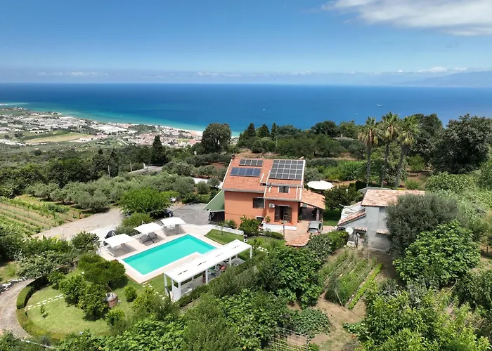 Zufro 住宿加早餐酒店 维博瓦伦蒂亚